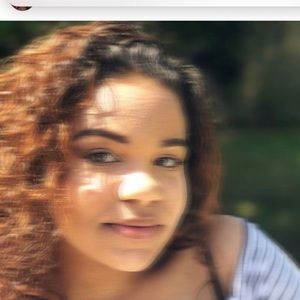 Meet your Posher, Robin